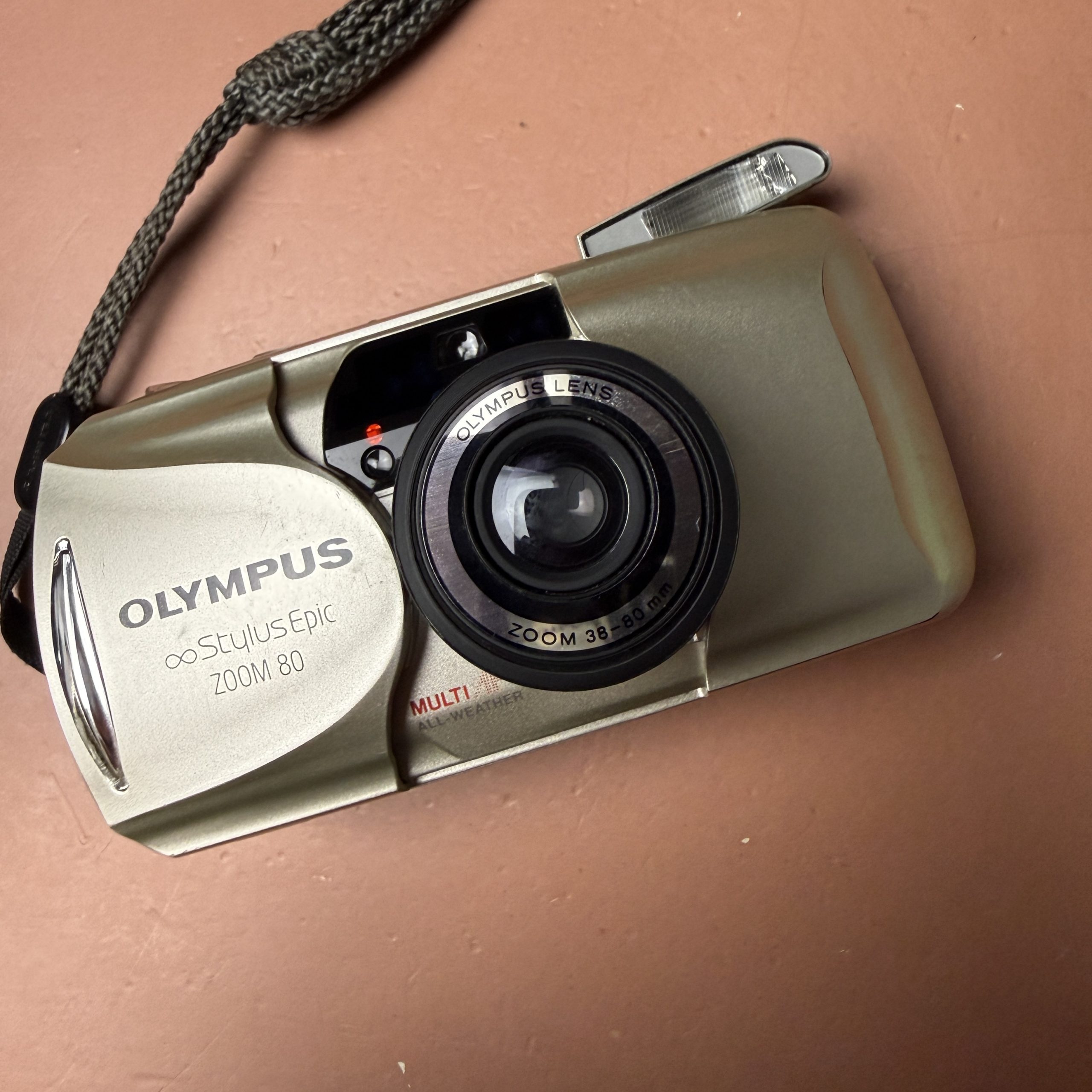 Olympus Stylus Epic Zoom 80 Battery + Film Camera Review