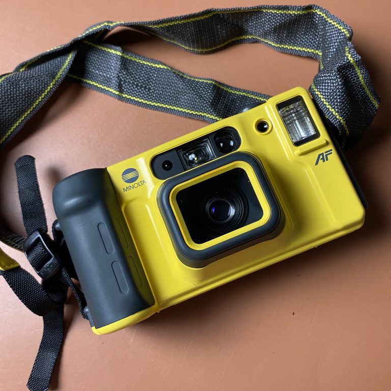 minolta weathermatic dual 35 battery